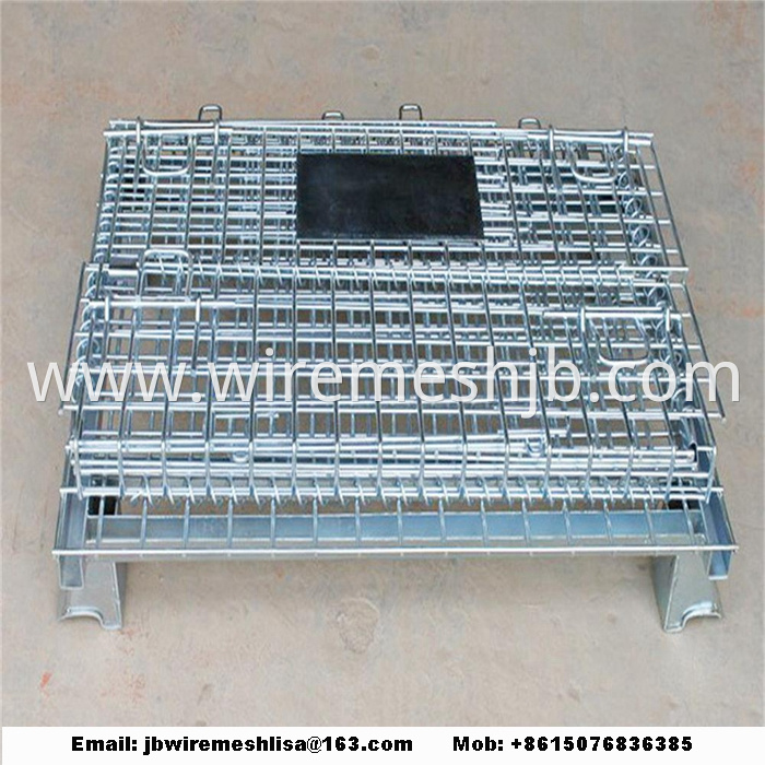 Fold storage cage